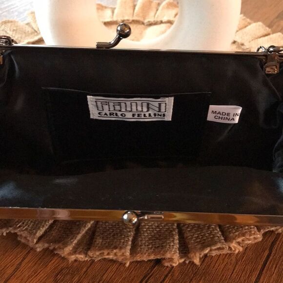 CARLO FELLINI BEADS AND ROSES VINTAGE FORML CLUTCH SATIN BAG PURSE 10x4 KISSLOCK - Picture 5 of 5